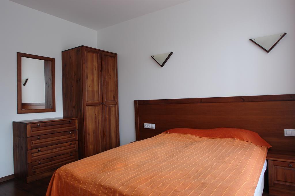 Winslow Infinity Aparthotel 班斯科 客房 照片